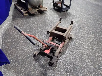 Craftsman 14" X 22" Hydralic Tilter