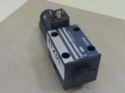 USED BOSCH 0 810 091 227