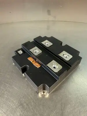 Infineon FZ800R33KF2C Power Module (1.5.5)