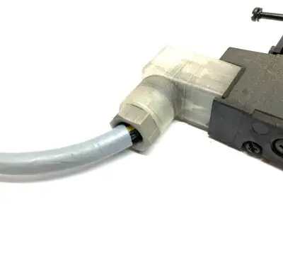 Used SMC SOLENOID VALVE Solenoid Valves | Maverick Industrial Sales #1115204