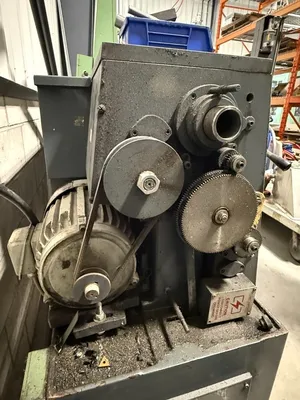 BEMATO BMT-1340G Lathe | ListingHippo (6)