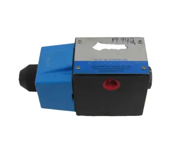 NEW FLUIDYNE WFDG4S4012AB60 PILOT VALVE 180125-077