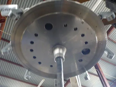 NIKRON B.V. 200 LITRE Tanks SS Europe 0-4,999 Litres | Perry Equipment (12)