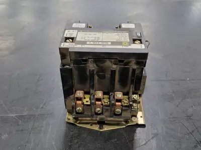 USED SQUARE D 8536SDO1V02S