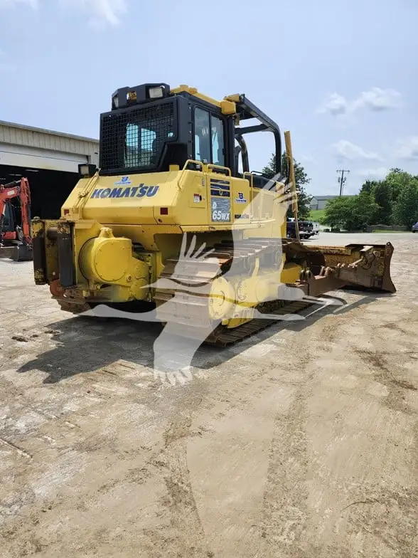 USED 2019 KOMATSU D65WX-18