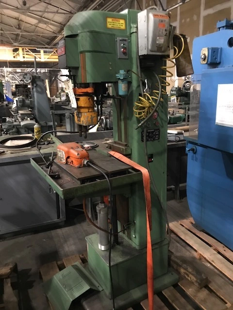 Used 1985 SNOW DR-3-R Heavy Duty & Sensitive Single Spindle Drills Connecticut US | HARITON MACHINERY COMPANY #460639