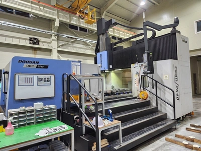 2019 DOOSAN DBM-2540 VMC Gantry / Bridge Type CNC | USED CNC WAREHOUSE (2)