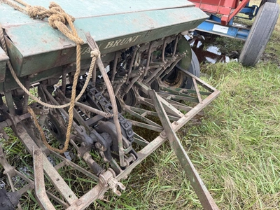 Used _UNKNOWN_ _UNKNOWN_ Grain Drills Michigan US | Miedema Asset Management Group #1443327
