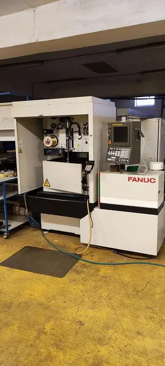 Used 2005 FANUC ALPHA-0IC Wire EDM CZ | Amaron s.r.o. #1262080