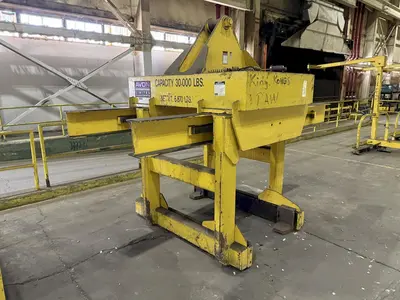 USED AVON E04-11982