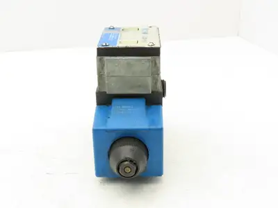 Used VICKERS _UNKNOWN_ Valves/Fittings Indiana US | Arrow Industrial #1365380