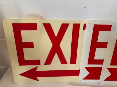 6 Plastic EXIT Signs with and without arrows