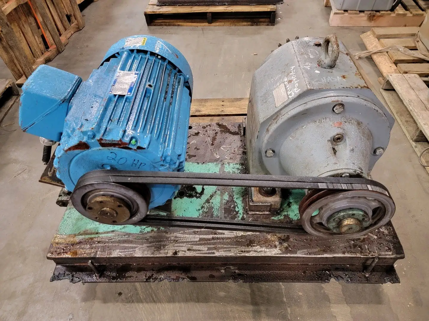 USED SEW R132