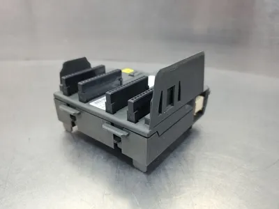 Siemens SIMATIC S7 6ES7 195-7HD10-0XA0 Bus Module. 3E-20