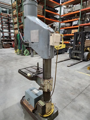 USED BOICE CRANE 32100