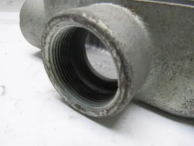 OZ Gedney T57 1-1/2" Type T Conduit Body W/O Cover