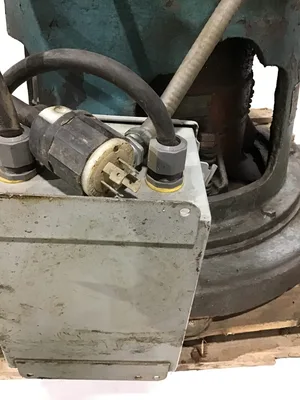 Leon J Barrett 502292 E Centrifugal Purifier
