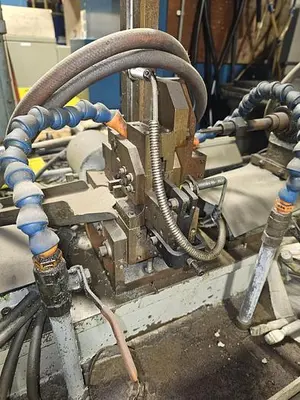USED 1997 UNIVERSAL AUTOMATIC MACHINE 5.5