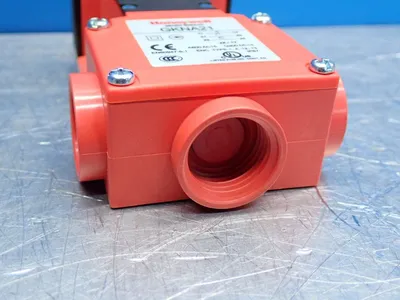 NEW HONEYWELL GKNA21