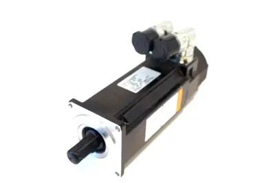 NEW KOLLMORGEN AKM33H-CCSSS-03 SERVO MOTOR AKM33HCCSSS03