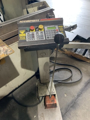 Used 1999 ACCURPRESS 71308 Press Brakes Kansas US | Revelation Machinery #1377611