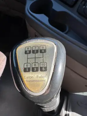 USED 2013 FREIGHTLINER CASCADIA 125