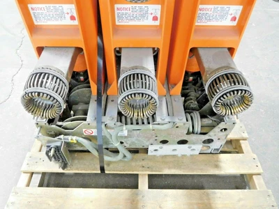 Used GE VB 13.8-1000-3 Circuit Breakers Ohio US | Equipment Recovery Corp. #1330510
