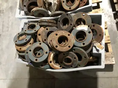 Various Sized Steel Valve Flanges 1/2″ to 8-1/2″