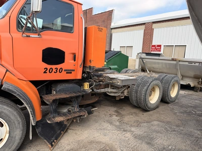 Used 2005 STERLING LT9513 6X4 Cab Chassis trucks Michigan US | Miedema Asset Management Group #1437084