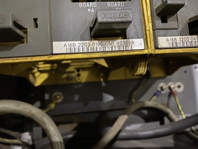USED FANUC ArcMate 100iB + R-J3iB