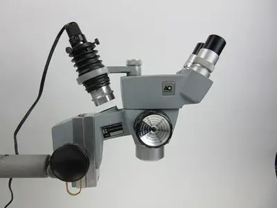 American Optical Binocular Microscope Cycloptic 56 Microscope Series w/ 651 Transformer Illuminator AO