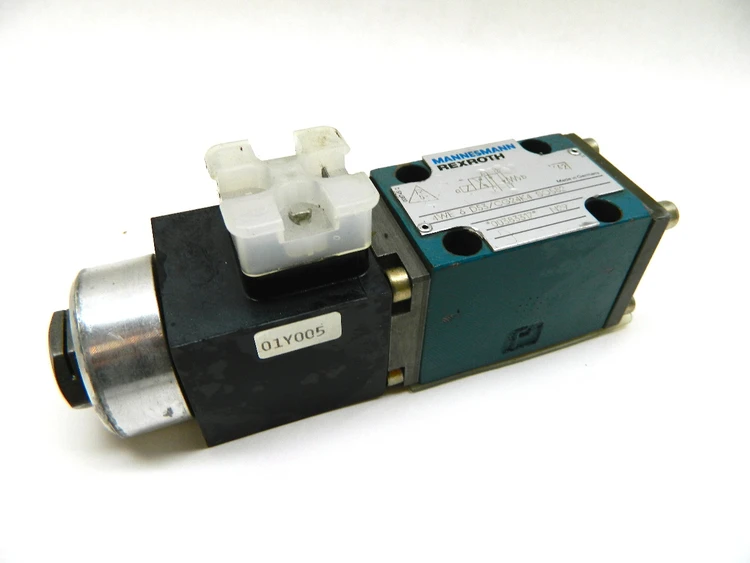 New | in-Stock MANNESMANN REXROTH 4WE 6 D53 CG24K4 SO582 Valves/Fittings | Industrial Parts R Us Inc. #360361