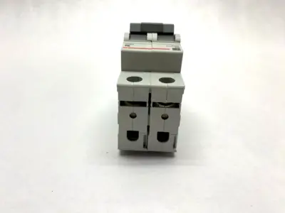 New | in-Stock Cutler-Hammer 415V Breaker, Din Rail Mount D3 Circuit Breakers Michigan US | Maverick Industrial Sales #1486197