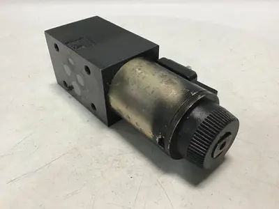 USED VICKERS DG4V3S22AMUHL760EN490