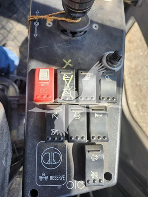USED 2020 XCMG CV83PDU