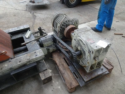 USED LISSE DECOILER 12 TON