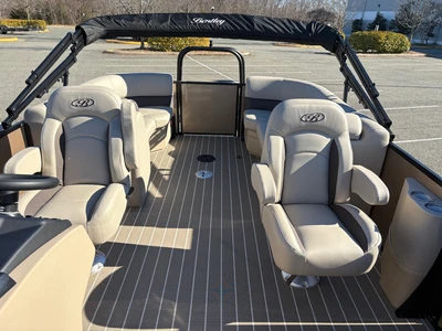 New | in-Stock 2026 BENTLEY PONTOONS 223 NAVIGATOR Boats (Misc) Virginia US | Affordable Outdoors #1638033