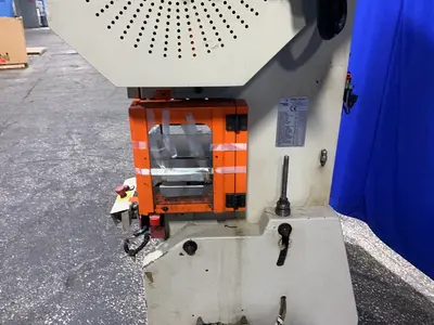 Used 2002 SANGIACOMO PRESSE T 20 CE Pneumatic Presses Ohio US | HGR 24 #1561812