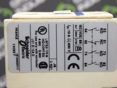 Telemecanique Contactor CA3 D1N31 24VDC Coil with LADN31 LA1 DN31 Relay Used