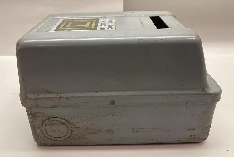 Used SQUARE D 8536 Circuit Breakers Ohio US | Surplus Asset Holdings #1210324