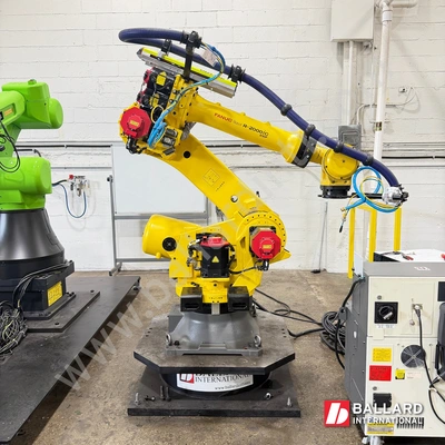 FANUC R-2000iC/210F Robot w/ R30iB Plus – NEW! NEVER PUT INTO PRODUCTION