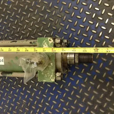 USED CINCINNATI MILACRON CM/C 734