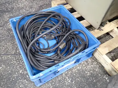 USED 2013 YASKAWA MOTOMAN MOTOMANMH6