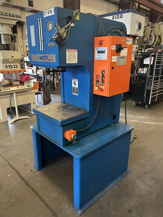 Used 2004 NEFF NEFF D25-5HS PRESS C-Frame Presses Tennessee US | Alma Machinery #1327039