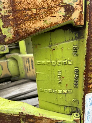 Cascade 60F-RC-03A Paper Roll Clamp Rotating Forklift Clamp 6000 lbs