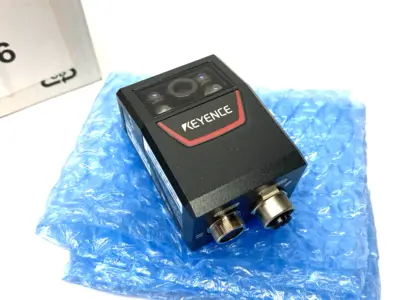 New | in-Stock KEYENCE SR-751 Barcode Scanners Michigan US | Maverick Industrial Sales #1460923