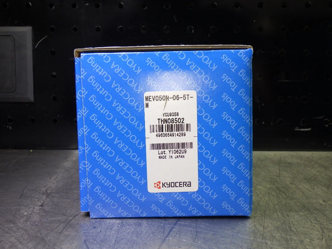 Kyocera 50mm 90 Deg Coolant Thru Facemill 22mm Arbor MEV050R-06-5T-M (LOC3295)
