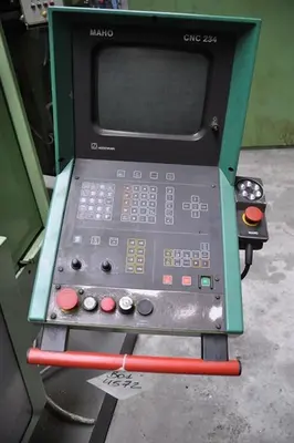 USED MAHO MH 600W CNC X:600 - Y:400 - Z:400 MM