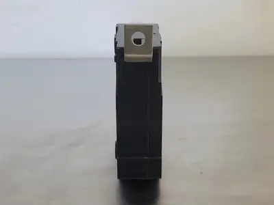 USED CUTLER-HAMMER BA135