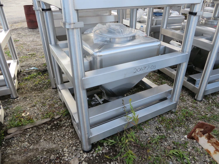 Used TOTE, INC. 10 CUBIC FOOT Bins New Jersey US | Perry Equipment #118020